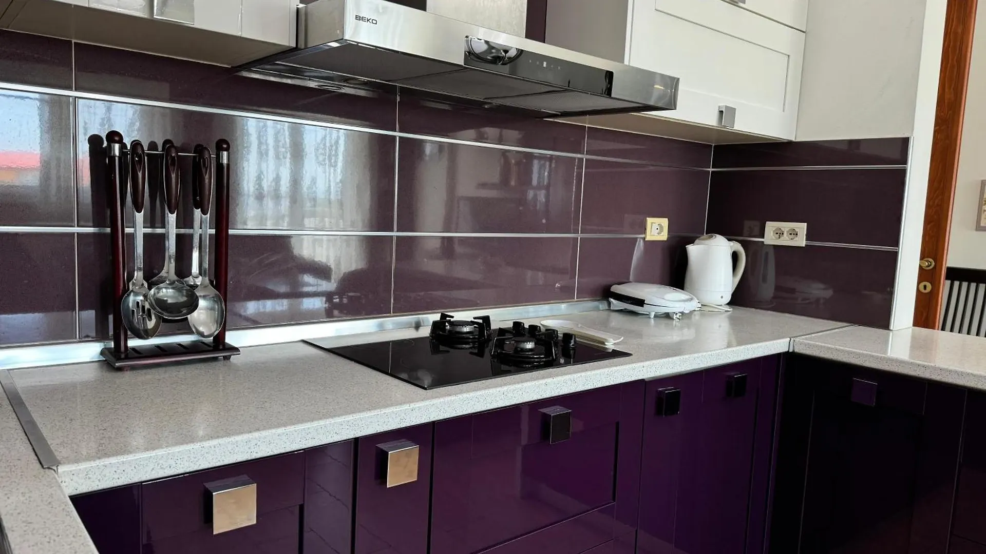 Spacious & Cozy Family Apt Near Sanatorium Tirana Apartment